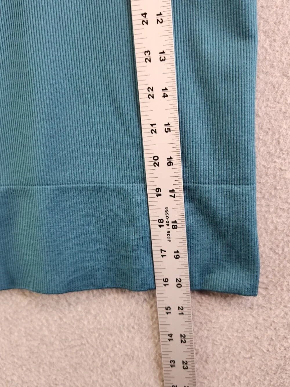 Athleta Top Womens XS Aurora Tank Camisole Ribbed Seamless Basic Set Of 2 - Picture 4 of 12
